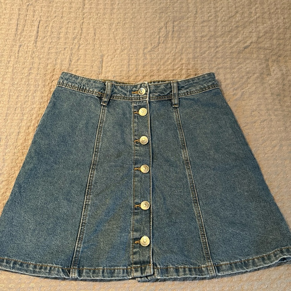 H&M high waisted denim skirt